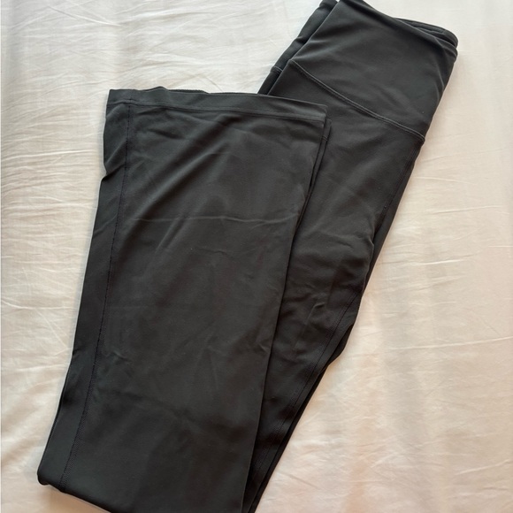 Lululemon Groove Nulu Super-High-Rise Flared Pant Regular Length - Picture 1 of 4